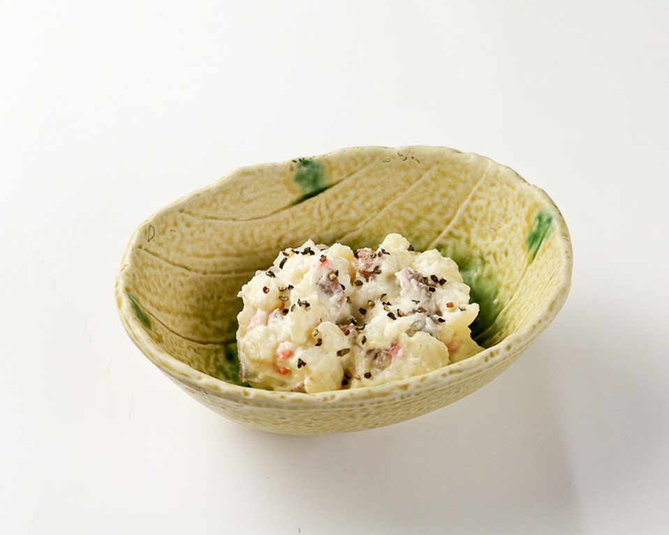 牛たんポテサラ