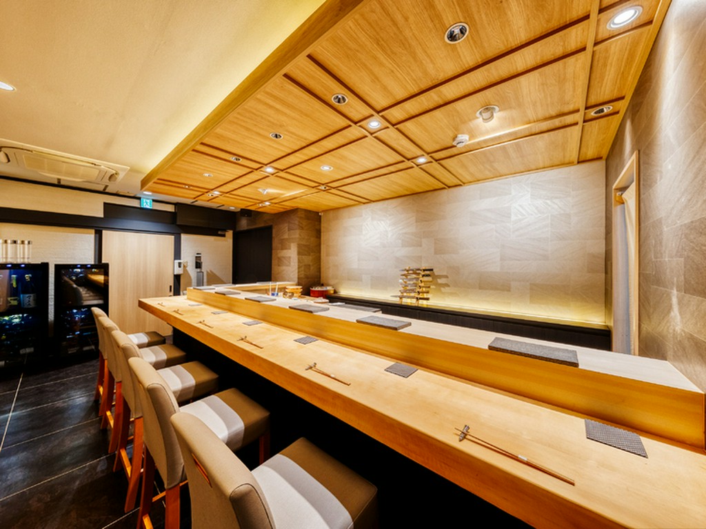 起承転結をコンセプトにしたコースを、笑顔で堪能できる店