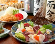 2時間飲み放題付き！お食事は｢刺身3点盛｣りや華やかな｢バラちらし｣など♪各種ご宴会におすすめです◎