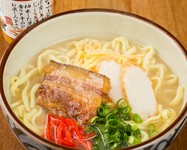 沖縄おつまみと飲み放題でサクッと沖縄二次会！
20時以降限定のとってもお得なコースです♪