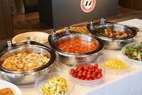 月・火・水はバイキング！破格のお値段設定♪焼きたてピッツァや絶品中華も食べ放題！