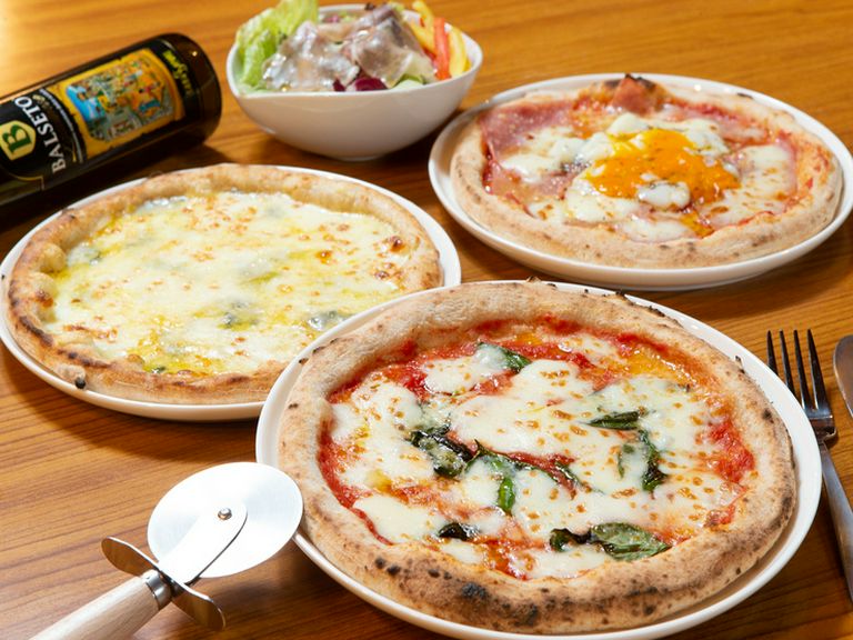 本格的なナポリピッツァ『5種類のPIZZA』