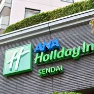 2022年、ホテル館内リニューアルオープン！ご宿泊の方以外も気軽に利用できるレストラン。お食事後に宿泊できるのも嬉しいポイントです。