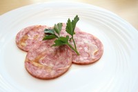 宮城名物牛タンをハムに仕上げた新食感メニュー！