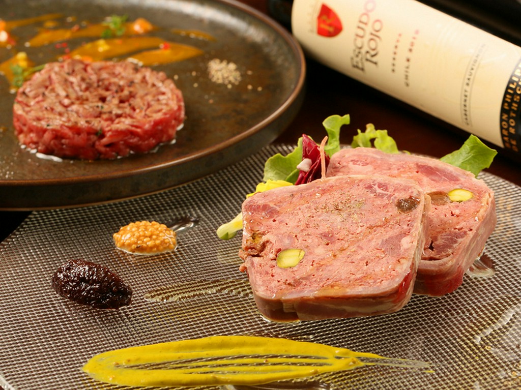 本日のパテ＆牛肉の炙りタルタル