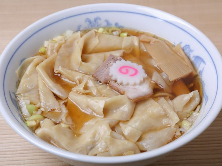 小さな子ども連れでも利用しやすいラーメン店
