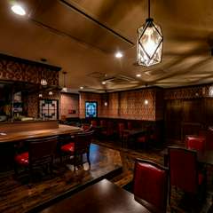 まるで別世界に来たような、1910年代上海租界をイメージした内装