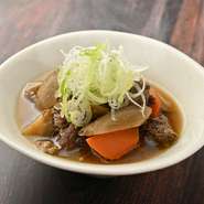 ほろほろ牛すじ煮込み