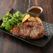 和牛のサーロインステーキ