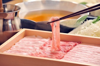 旨みを引き出す特製しゃぶしゃぶ