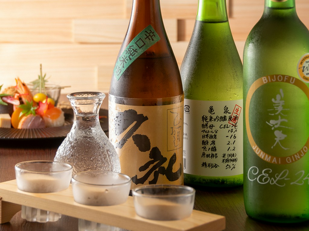 季節酒三種飲み比べ（南・久礼・今宵の一種）1100円