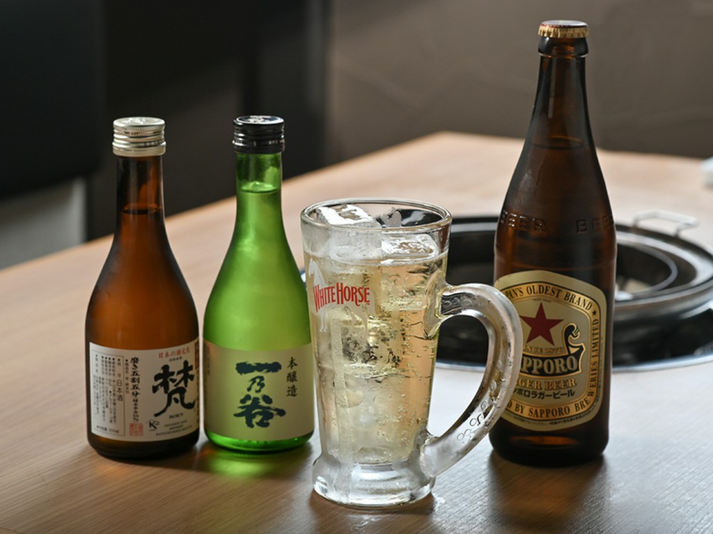 コース料理は飲み放題の追加も可能。満足度の高い宴を演出