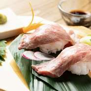 お肉が好きな方は召し上がって頂きたいコースです‼︎ユッケに肉寿司、ステーキ！全て黒毛和牛です！