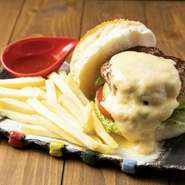 黒毛和牛を使ったAJITOバーガー