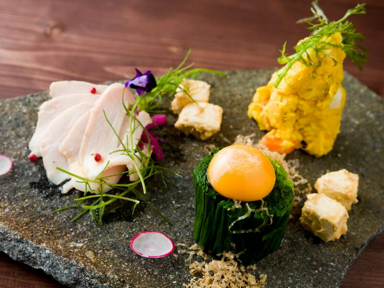 宮城県産の野菜・食肉・魚介類。地産地消を目標にしたメニュー