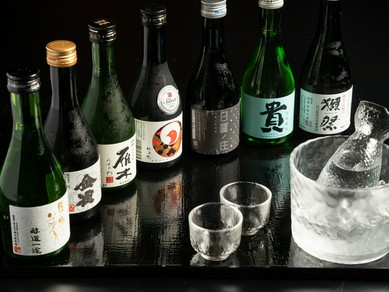 日本酒好きには堪らない、山口県産を中心に銘酒が揃い踏み。