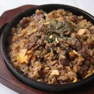 牛の旨み！〆のちょこっとガーリックライス