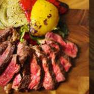 U.S. 1 Pound Steak〈ステーキの本場 米国の格付け規格〉

・ハーフ1848 円