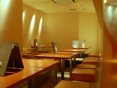 個室席で二人の時間を