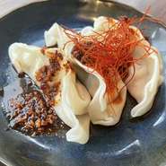 ラー油で食べる水餃子