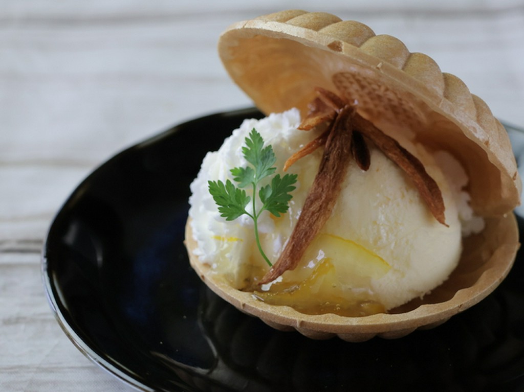 鮭とキノコの醤油バター釜飯