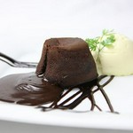 【KICHIRI】で大人気のデザート！！とろりと溶けたチョコレートの濃厚な味わいがまた食べたくなること間違いなし！！