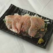 国産丸大豆を使用し、昔ながらの濃厚かつあっさりとした大豆本来の風味が味わえます