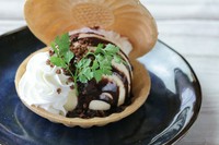 KICHIRI　新作デザート「アイスモナカ」全5種酸味か甘味ベースの5種類のソースで楽しむ新作アイスモナカ！サクサクのモナカの食感と共にお楽しみください！
