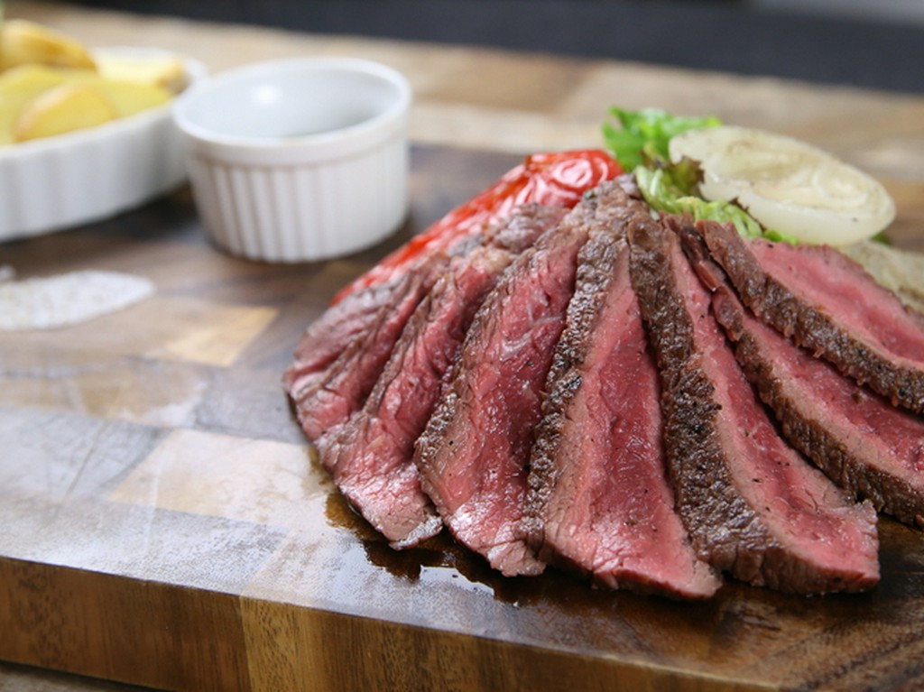 お誕生日・記念日のお祝いは、【igu＆peace　VERANDA】で。