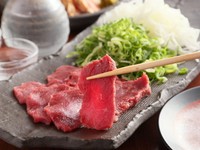 カリカリに揚げた、クリスピーフライドポテトをバリエーション豊かなフレーバーでお楽しみください。選べるフレーバーは4種類。特製和風味、バター醤油、コンソメ、バーベキューから！