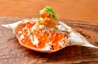 蟹ユッケ甲羅寿司
