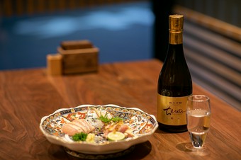 場を彩る一品とお酒　一例