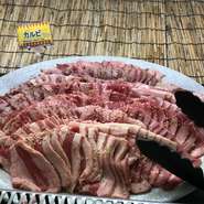 柔らかくて旨味たっぷりの自慢のお肉がリーズナブルにお召し上がりいただけます。