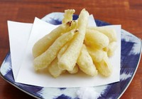島らっきょうの甘みを
ひきだした天ぷらも人気。