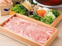 【お料理のみ】
黒毛和牛の出汁しゃぶをメインに、全10品を堪能できるコースです。