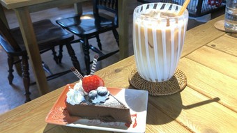 カフェラテ（ホットorアイス）