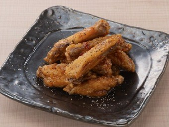 島唐辛子香る手羽先唐揚げ　10本