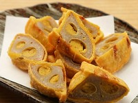 ツーンとくる辛子の刺激に、れんこんのシャキシャキ食感。思わずクセになる熊本の名物おつまみ。