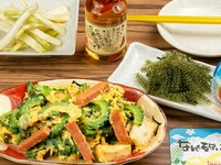 自慢の「ゴーヤちゃんぷるー」や「ソーキチーズ焼き」など、リーズナブルな宴会コースです！