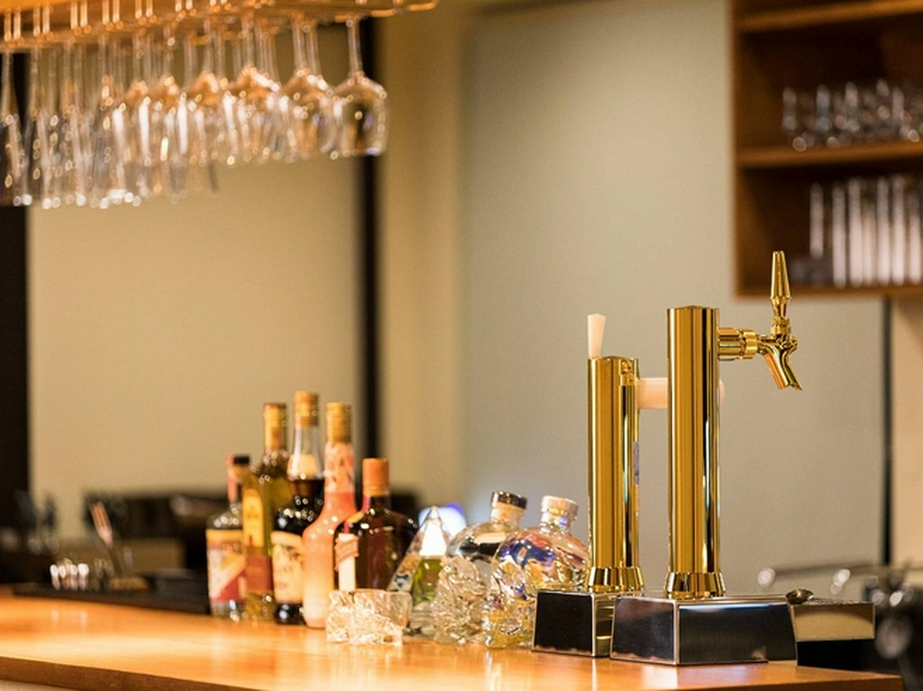 バーカウンター