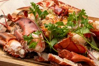 オマール海老を丸ごと一尾贅沢に食す『極上鍋で作る活オマール海老ハーブ蒸し』※予約限定