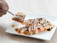 豚の代わりにプリプリの海老が入った、豚平焼きならぬ海老平焼き！大和芋も入ってふわとろ食感、ソースとマヨネーズの組み合わせは鉄板です！