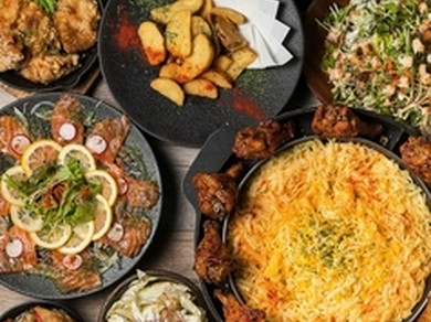 濃厚チーズと甘辛チキンの融合！『UFOチョアチキン食べ放題コース』全６品