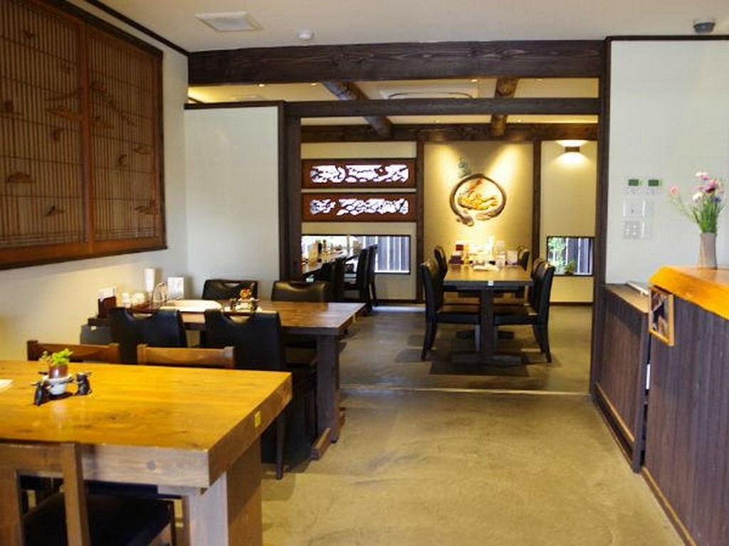 落ち着いてくつろげる雰囲気のお店