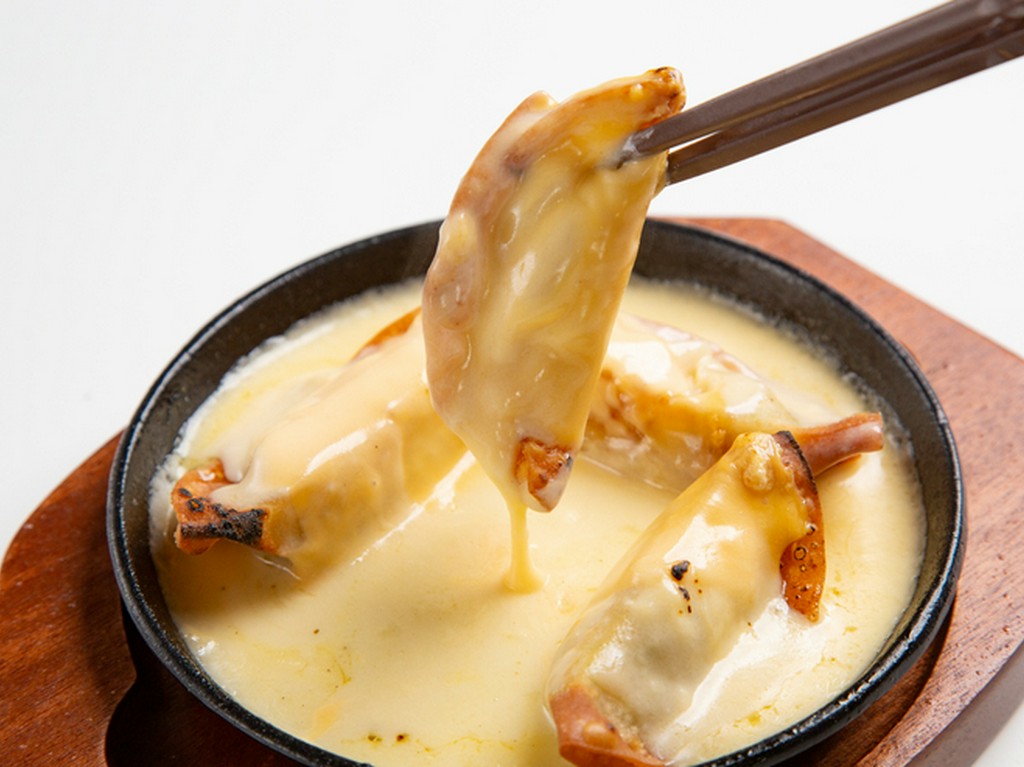 Wチーズ餃子（にんにくなし餃子）