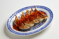 赤八味に入っている生姜の成分には「ダイエット」「消化を助ける」など、健康にもgoodです。そのままでも、タレをつけても美味しく頂けます。