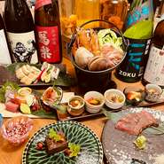 MARL拘りの鍋は季節によって食材を使い分けます♪当店自慢の出汁と食材から出る旨味のマッチングは水筒に入れて持ち帰りたくなるほど美味しいお出汁です♪コースでも単品の小鍋でも♪ぜひ自慢のお鍋をご賞味ください