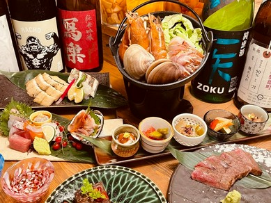 季節に応じた旬の食材で作り上げる鍋は絶品です♪
