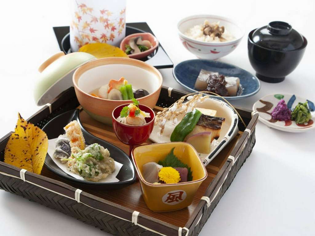 親しい方とゆっくりとした時間をお過ごしください