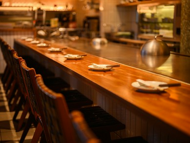 調理中の感動と、ライブ感を味わえるカウンター席